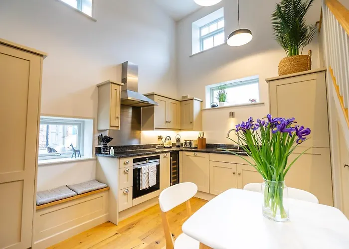 One Clementhorpe Maltings Apartament